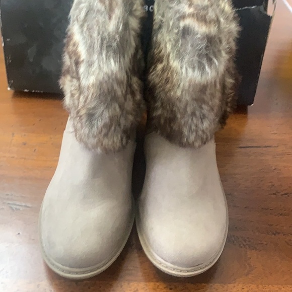 A.n.a Maddy Taupe boots shoes new size 9 cute - Picture 7 of 16